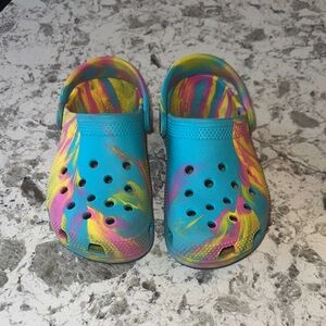 CROCS Kids Classic Marbled Tie-Dye.  Size 12.